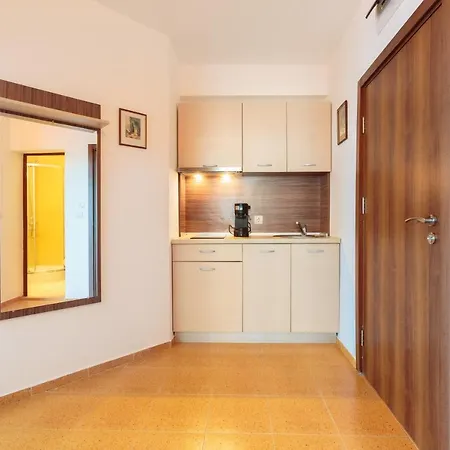 Via Pontica 123 Guest * Σωζόπολη